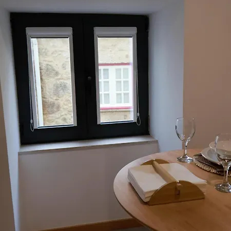 Viela T1 Барселуш