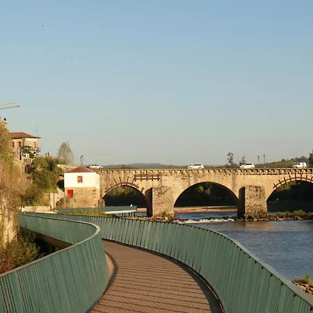 Viela T1 * Barcelos